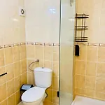 Apartment Spacious & Classy With 2 Baths In Centre