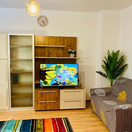 Apartament Spacious & Classy With 2 Baths In Centre *
