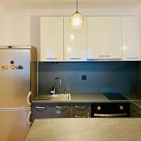 Apartament Spacious & Classy With 2 Baths In Centre *