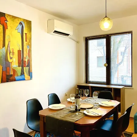 Apartament Spacious & Classy With 2 Baths In Centre *
