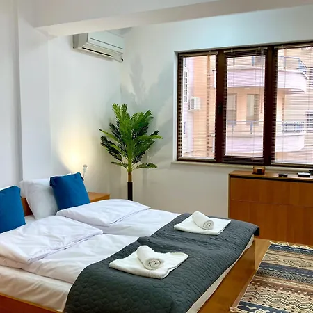 Apartament Spacious & Classy With 2 Baths In Centre Płowdiw