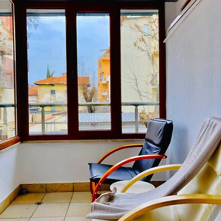 Spacious & Classy With 2 Baths In Centre * Płowdiw
