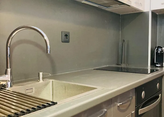 Spacious & Classy With 2 Baths In Centre Apartman Plovdiv