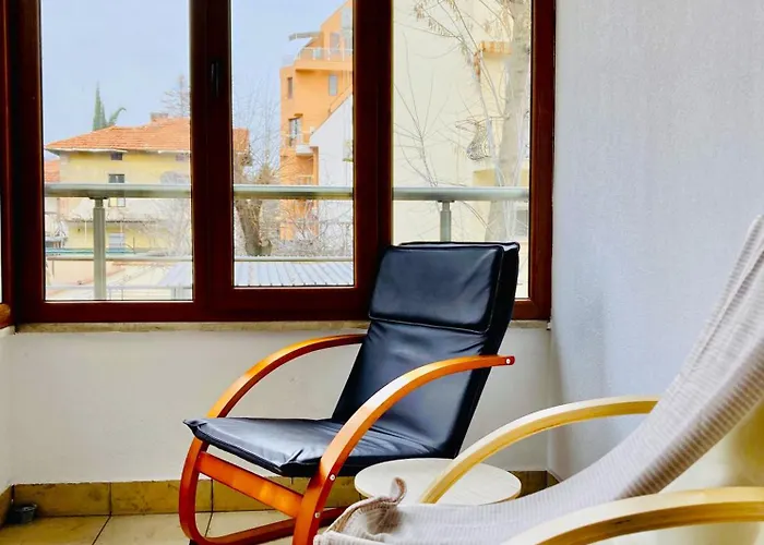 Apartman Spacious & Classy With 2 Baths In Centre Plovdiv